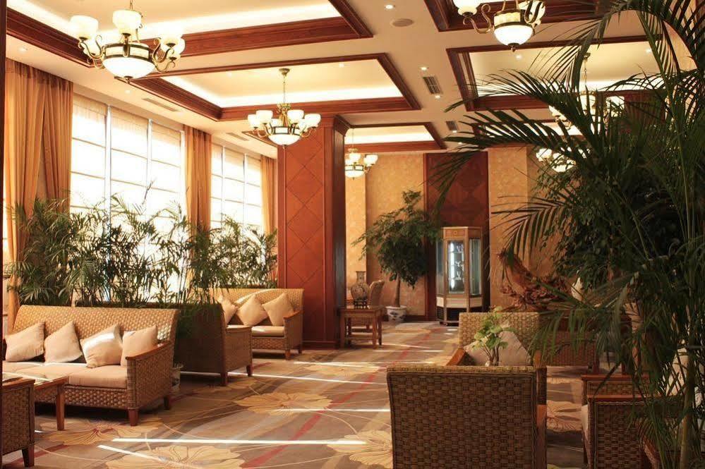 ווקסי Picturesque Hotel מראה חיצוני תמונה