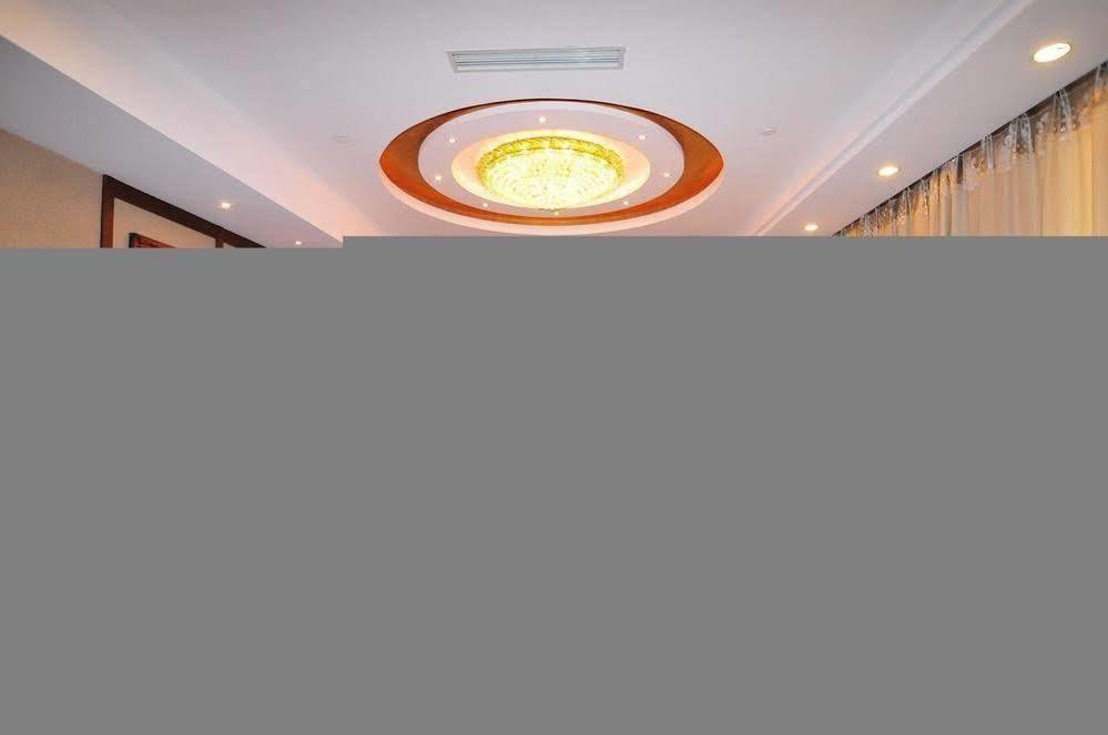 ווקסי Picturesque Hotel מראה חיצוני תמונה